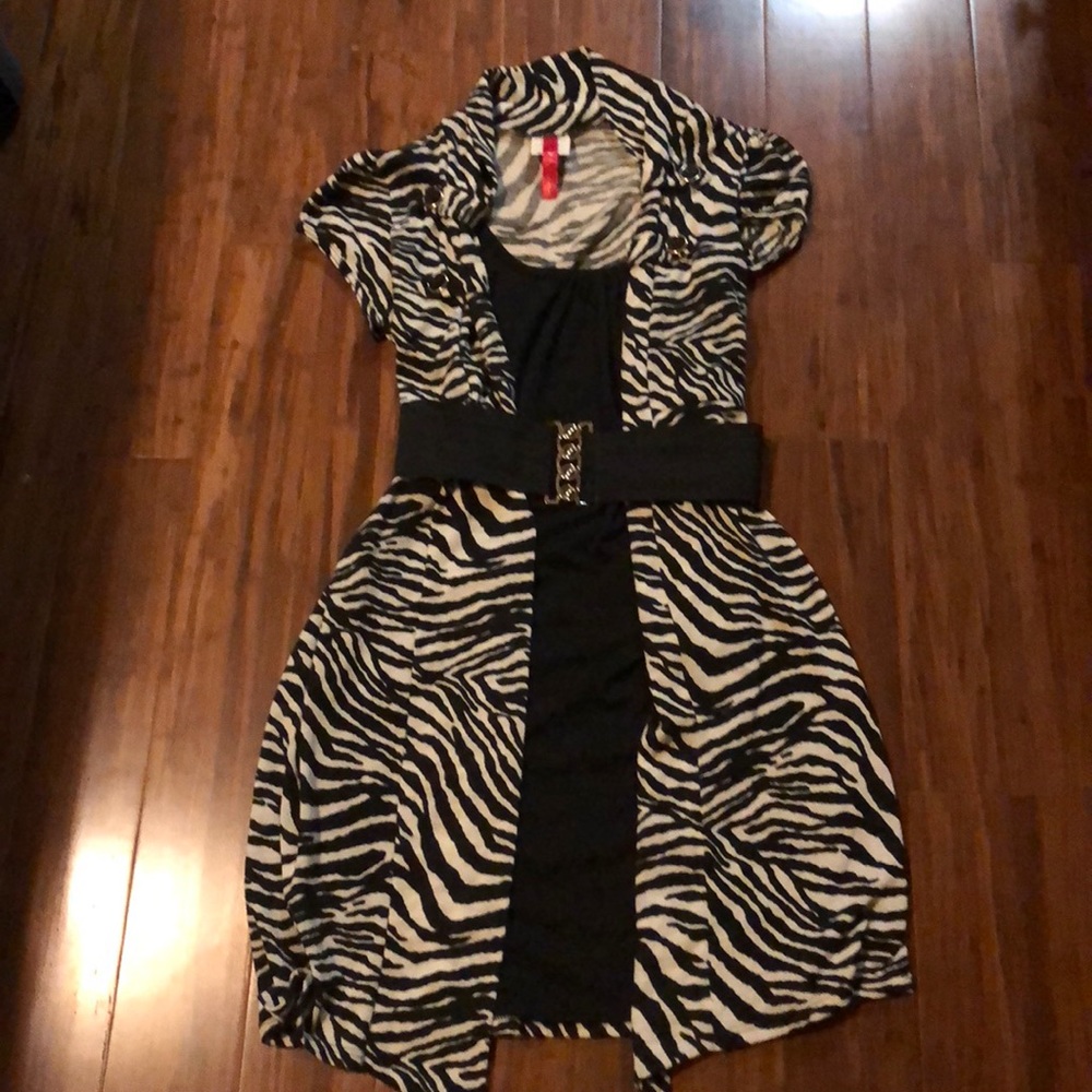 Long tunic shirt, size small